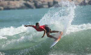 全运会综合：巩立姣泪别收官之战 樊振东与王曼昱双双卫冕