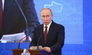 中印还没妥协，普京先让步了，全球收到通告，石油能源向美敞开大门