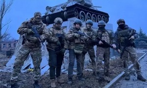 美军坦克距莫斯科800多公里，若欧洲敢主动挑事，普京放话：若真开战，不必谈直接干