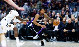 国王正积极寻求交易蒙克 想把他兜售给有争冠机会的球队