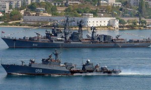 俄罗斯2艘巨轮从中东返航，刚过北约防线突然被命中：整夜大爆炸