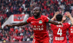 中超-阿奇姆彭破门史成龙送礼恩里克扳平 河南1-1玉昆