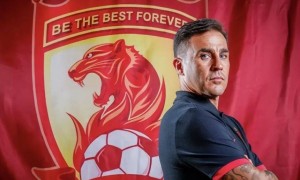 从“救世主”到“备胎”！5小时惊天逆转，国足选帅再度陷入“被选择”