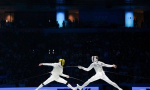 香港队首夺全运会击剑金牌 张家朗：夺冠关键在于团队