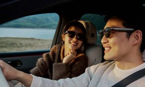 大厂扎堆智能眼镜，但谁也说不清它到底是啥｜AI 器物志