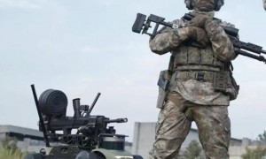 原创 
            印度网友笑中国用机器人在中印边境站岗？看完差距，笑不出来了